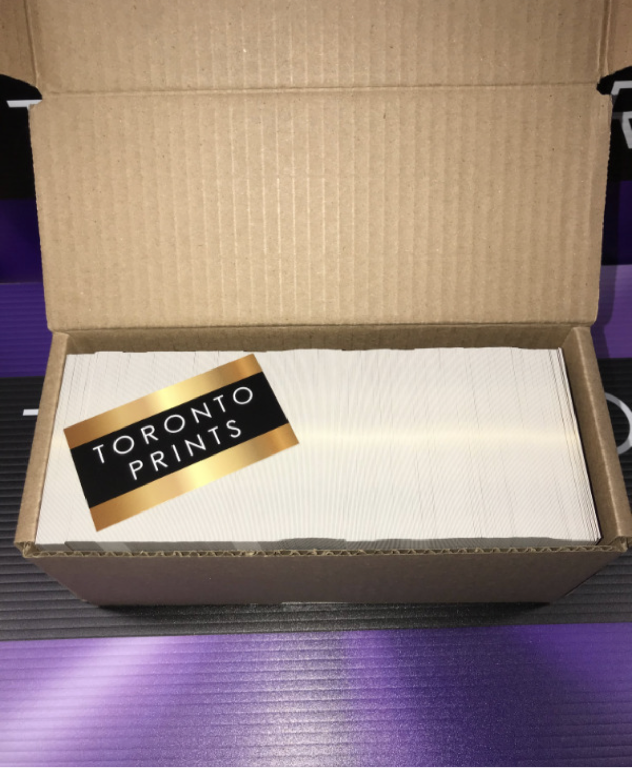IMPRESSION ★ FLYERS ★ CARTES POSTALES ★ AFFICHES ★ BANNIÈRES ★ AIMANTS ★ AUTOCOLLANTS ★ T-SHIRTS ★ et plus encore !